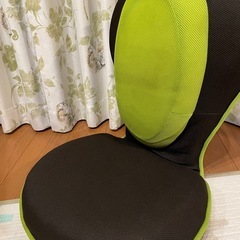 背筋がGUUUN 座椅子