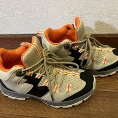  💫 トレッキングシューズ ハイキングシューズ 登山靴 アウトド...