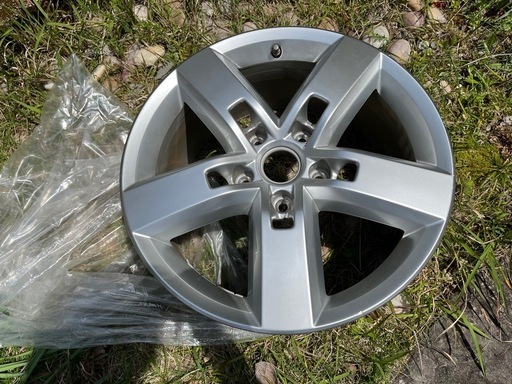 GW中3000円引きします！フォルクスワーゲン　純正ホイール　19インチ　2本セット