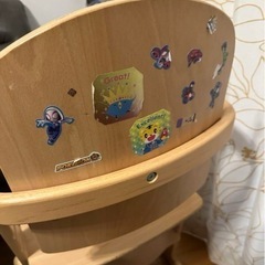 GEUTHER 高級木製ベビーチェア ポケモンステッカー付 ボーネルンドゴイターの画像