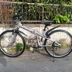 ★お届け可!!★ CAPTAIN STAG  26インチ 折りたたみ 自転車 外装6段変速の画像