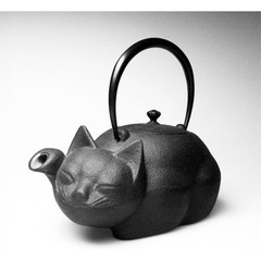 ✴︎南部鉄器　猫　急須　鉄瓶