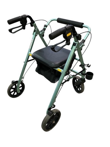 エール Mタイプ 歩行器　日本ケアサプライ