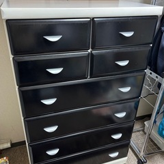 チェスト タンス 物入れ 収納　¥0 無料　