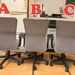 オフィスチェア（色：グレー）Ａの画像