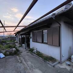 【DIY・多頭飼育OK・駐車場あり】ゆとりある戸建て平屋賃貸、90坪の自由空間！ - 不動産