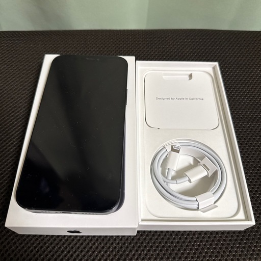 【極美品】iPhone12 ブラック