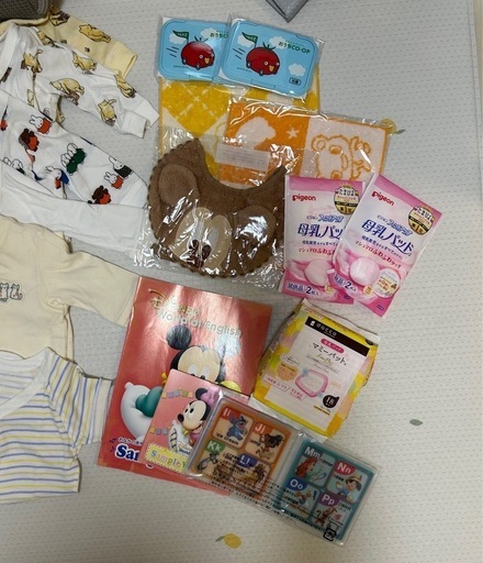 ベビー用品(ベットインベット、抱っこ紐、肌着etc)