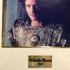 ハリウッド俳優オーランドブルーム写真直筆サイン入り