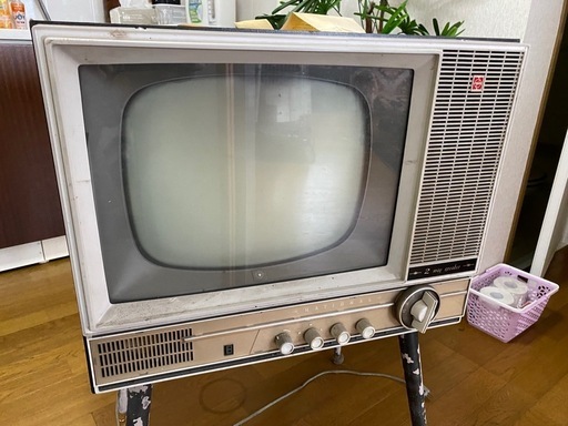 昭和30年代ナショナル白黒テレビF14Q7F (ちびすけ) 佐久のテレビ 昭和30年代ナショナル白黒テレビF14Q7F (ちびすけ) 佐久のテレビ