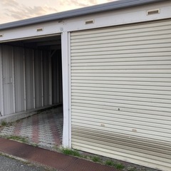 ガレージ　車庫　