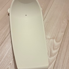 ストッケ ベビーバス ニューボーンセットの画像
