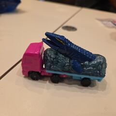 ハッピーセット　トミカ