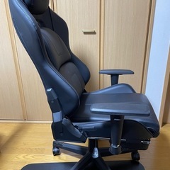 ゲーミングチェア　GTRACINGの画像