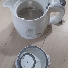 電気ケトル　電気ポット　タイガーの画像