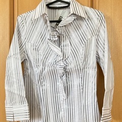 7分袖ブラウス（新品）