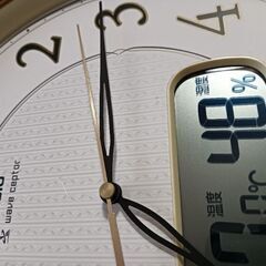 電波　掛け時計の画像