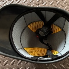 自転車用ヘルメットの画像