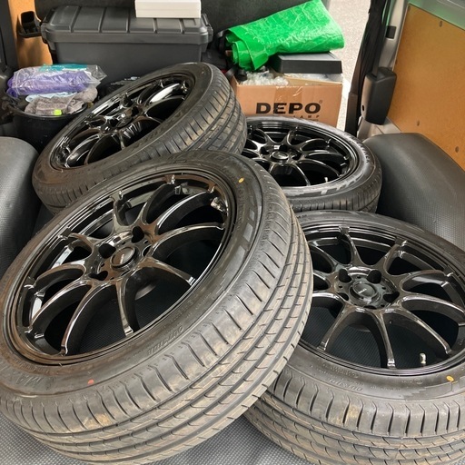 10/19(日)まで　新品18インチタイヤホイール