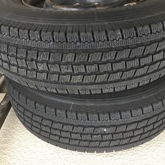 ホイール付きスタッドレス　195/80/R15 LT ハイエースバン等　４本　ホイールキャップ付きの画像