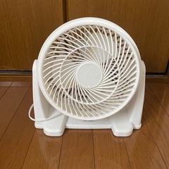 ファン　扇風機