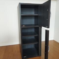食器棚の画像