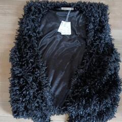 新品★LUCA　ベスト★定価5900円の画像