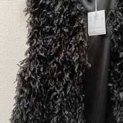 新品★LUCA　ベスト★定価5900円の画像