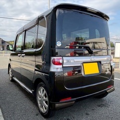 走行10万キロ☆月々9千円〜分割可❗️車検2年付き！【名義変更代込み】広い車内！大人気‼️ダイハツ タントカスタム☆SDナビ付き☆走行中DVD見れます♪ETC付き☆純正アルミ☆電動スライドドア☆ドライブレコーダー☆そのまま乗って帰れます！の画像