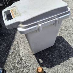 ゴミ箱