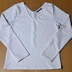 【3枚まとめて】UNIQLO・INGNI　トップスの画像