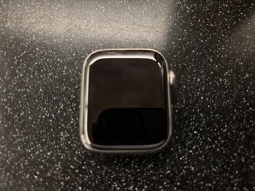 アップルウォッチ　
Apple Watch Series 7 45mm シルバーステンレススチール