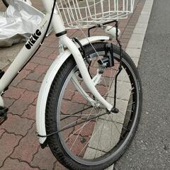 ブリヂストン BRIDGESTONE ジュニア向け自転車 bikke j 22型 E ブリヂストン BRIDGESTONE ジュニア向け自転車 bikke j 22型 E