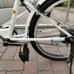 ブリヂストン BRIDGESTONE ジュニア向け自転車 bikke j 22型 E ブリヂストン BRIDGESTONE ジュニア向け自転車 bikke j 22型 E
