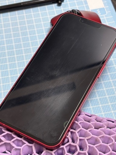 iPhone 13 レッド 128gb (coins) 北埠頭のその他の中古あげます
