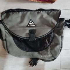 ショルダーバックの画像