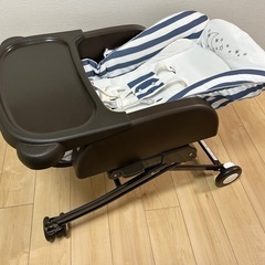 ★お話し中★Aprica ユラリズムスマート ハイローチェア　ムーンストライプの画像