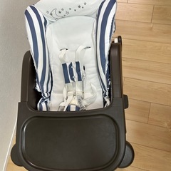 ★お話し中★Aprica ユラリズムスマート ハイローチェア　ムーンストライプの画像