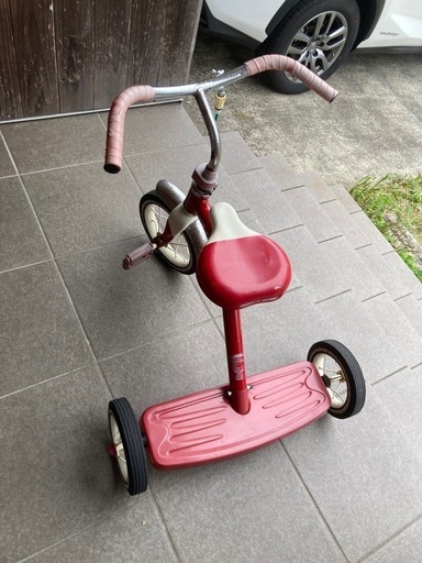三輪車ラジオフライヤー社レトロ赤レッドradioflyer (あつ) 逗子
