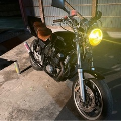 xjr400