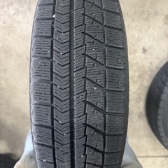 スタッドレスタイヤ！バリ目！【中古タイヤ】ブリジストン VRX 155/65r14 4本の画像