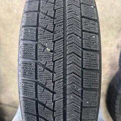 スタッドレスタイヤ！バリ目！【中古タイヤ】ブリジストン VRX 155/65r14 4本の画像