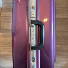 スーツケースの画像