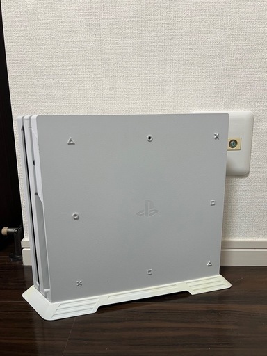 PlayStation4 Pro グレイシャー・ホワイト 1TB CUH-7200BB02