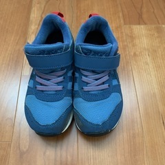 アシックス　キッズ　スニーカーの画像