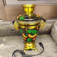 電熱式サモワール　外国製のコンセント差し込み口　高さ約41.5cmの画像