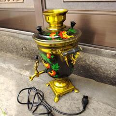 電熱式サモワール　外国製のコンセント差し込み口　高さ約41.5cmの画像