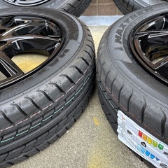 新品ブラックホイール&新品タイヤ4本セット14×4.5J軽自動車の画像