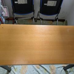 ダイニングテーブル