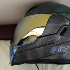 バイク用ヘルメット（Icon Airflite Battlesc...